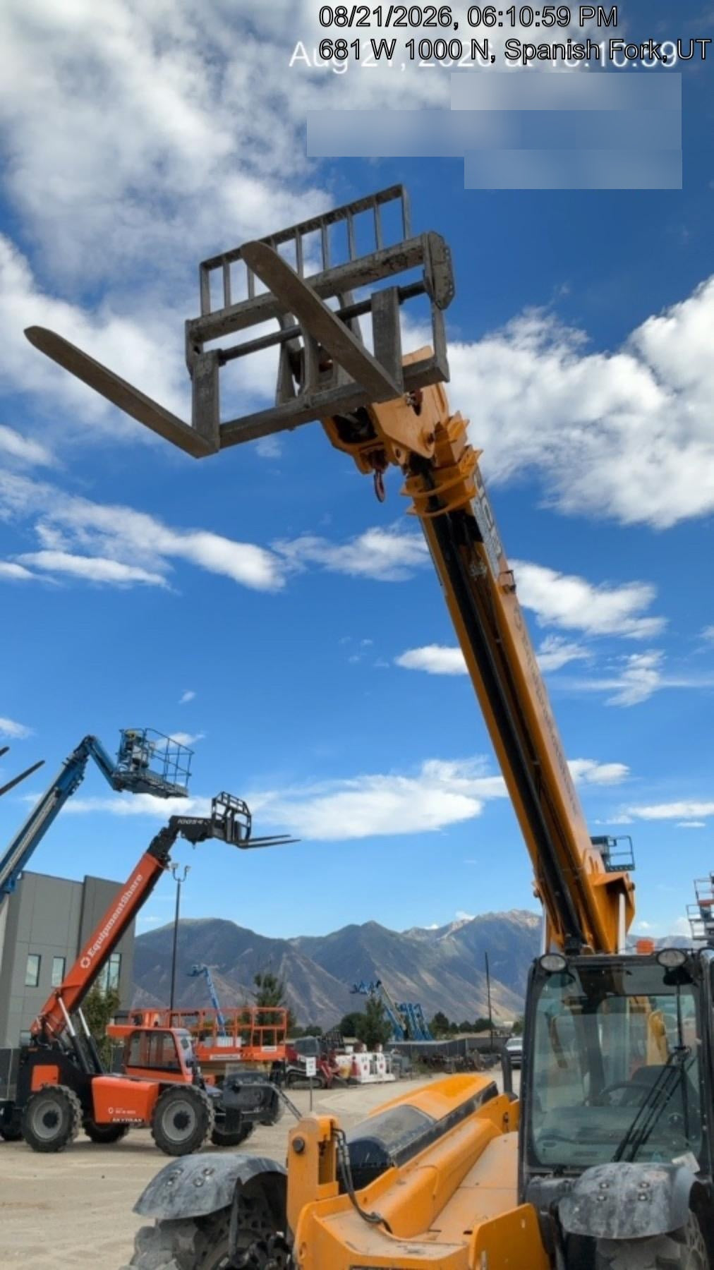 2025 JCB 509-42