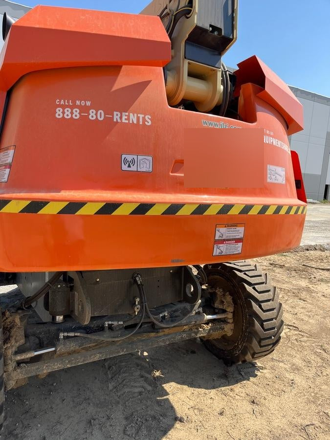 2025 JLG 660SJ