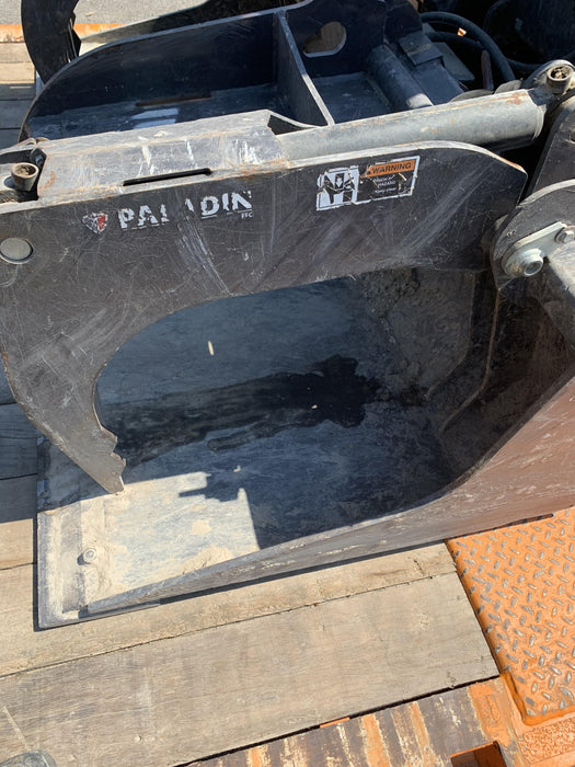 2020 PALADIN 76" Scrap Grapple Bucket - Paladin