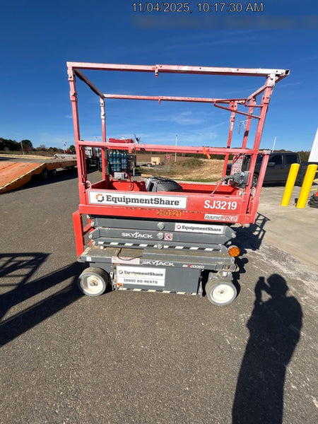 2023 SKYJACK SJ3219