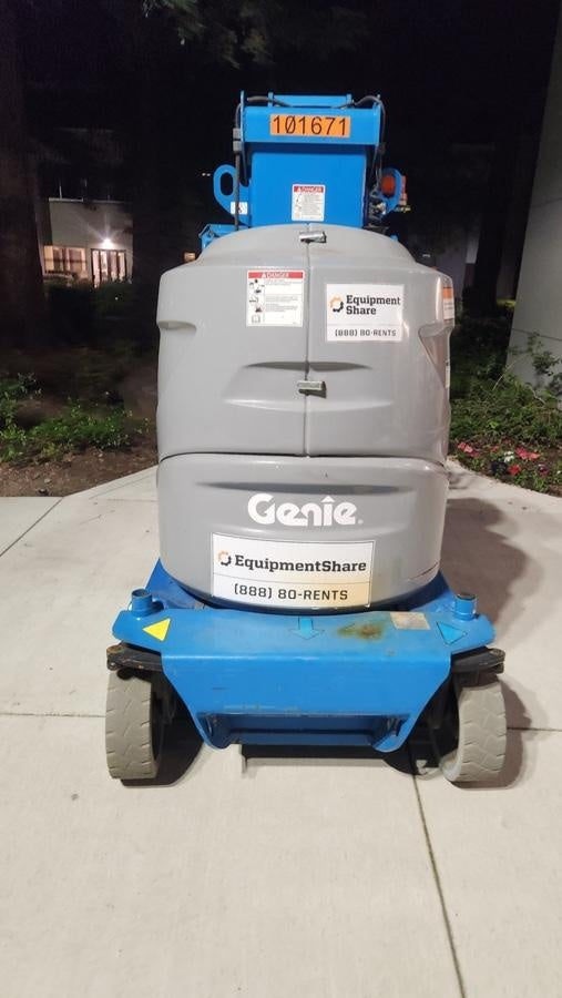 2020 GENIE GR-26J
