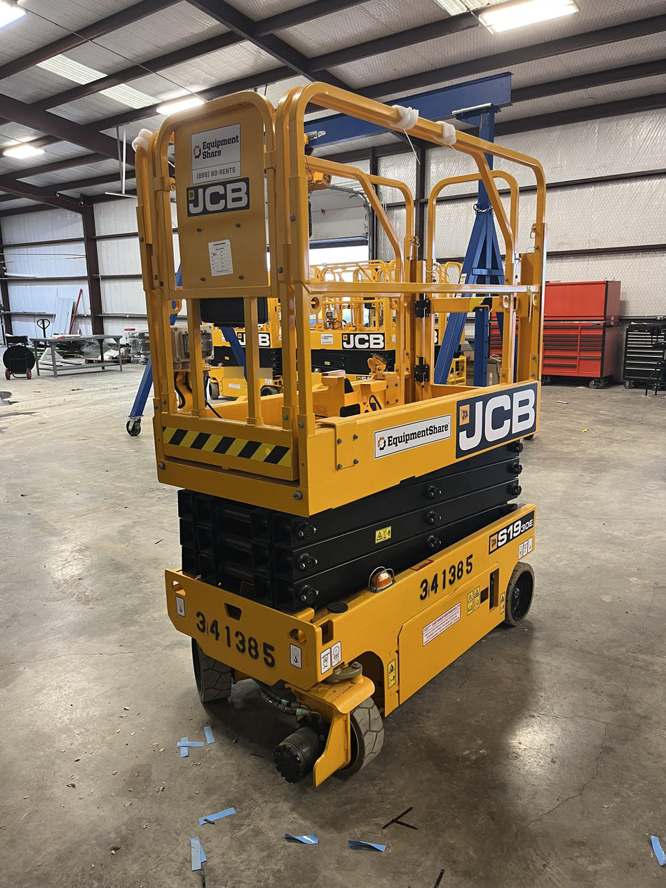 2023 JCB S1930E
