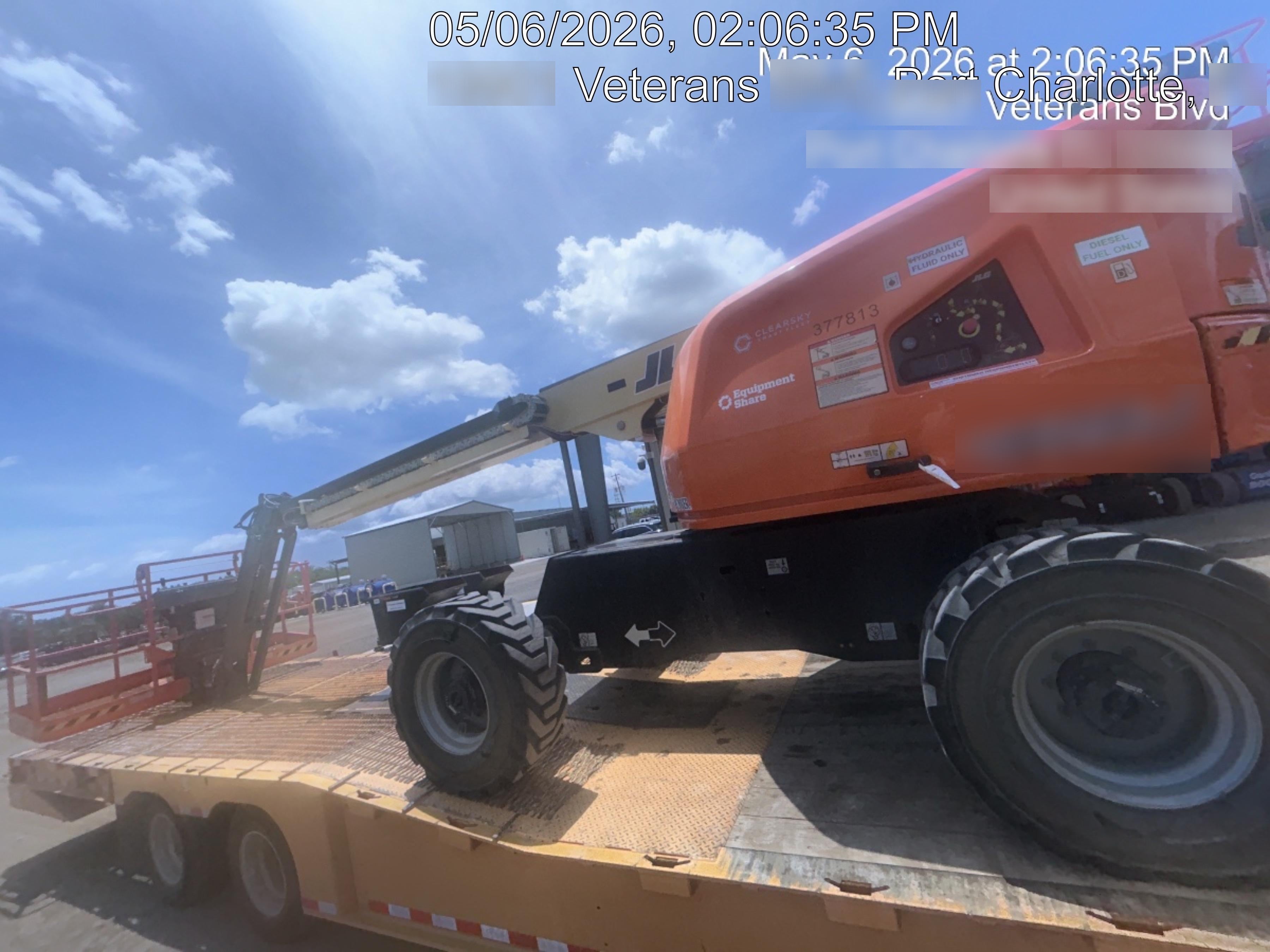 2023 JLG 460SJ