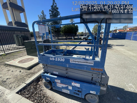2020 Genie GS-1930 Fixed rails with chain entry gate - Pre A92.20, 800W Inverter