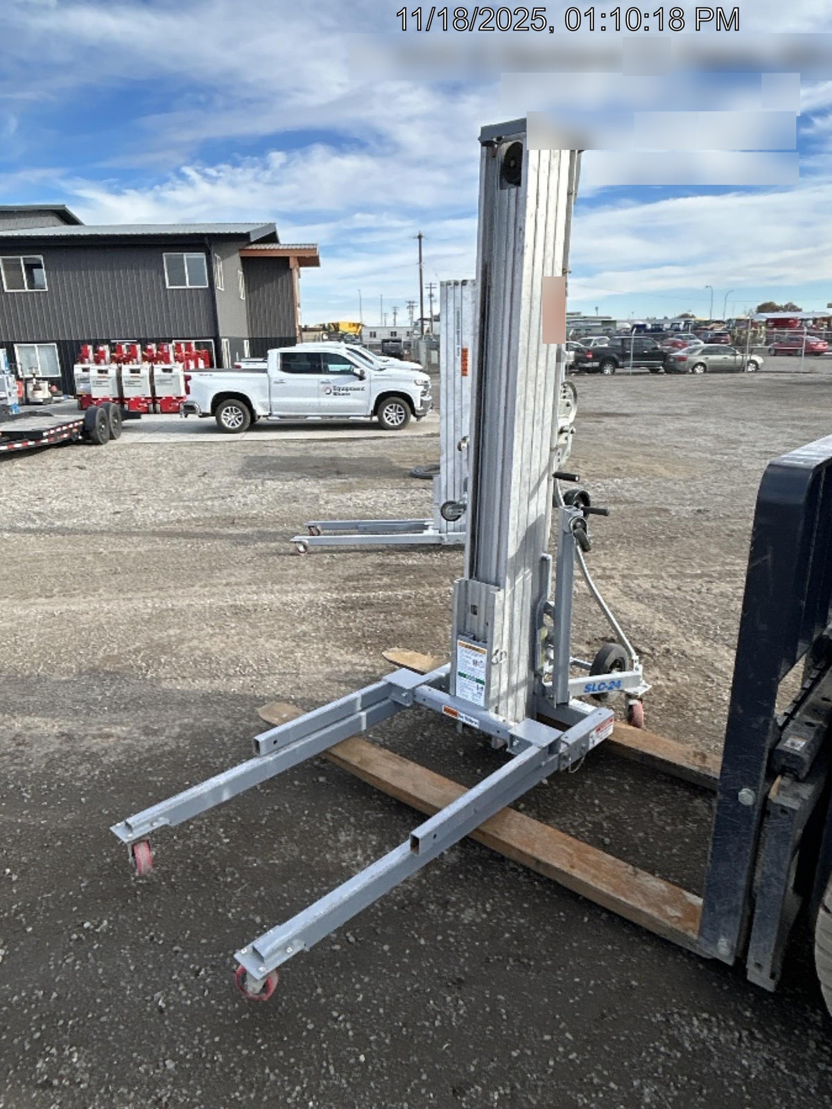 2020 GENIE SLC-24