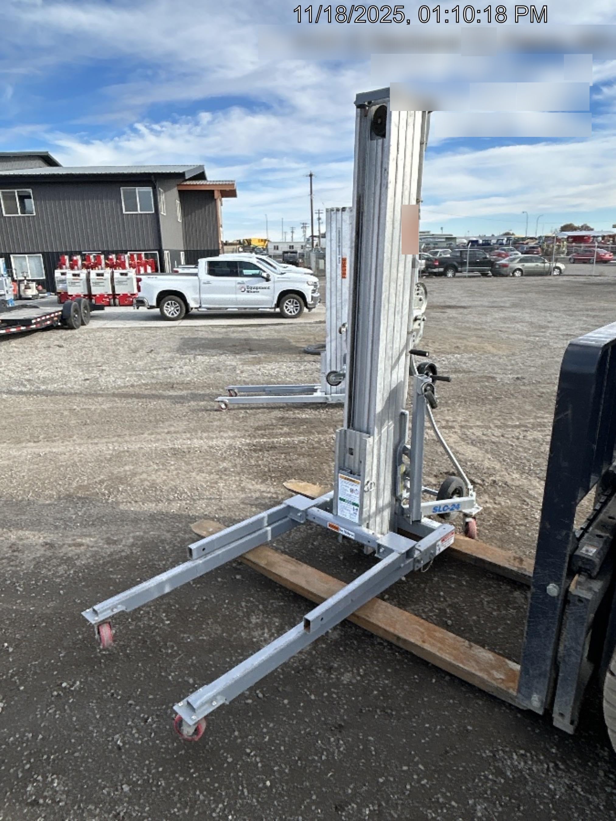 2020 GENIE SLC-24