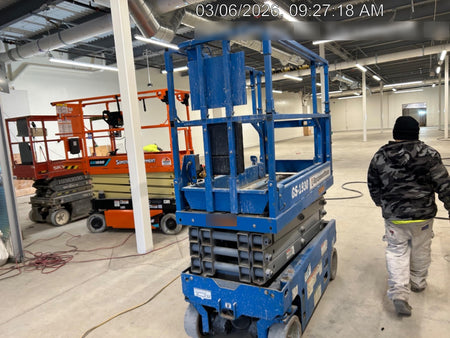 2020 Genie GS-1930 Solid Non Marking Tires, Beacon, Folding rails with half height swing gate, 800W Inverter