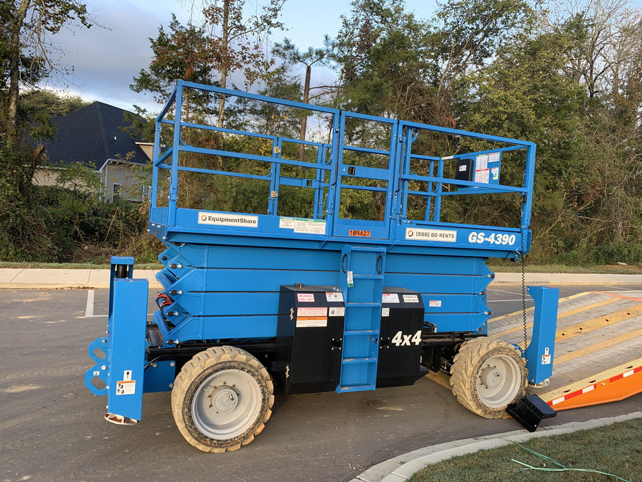 2020 GENIE GS-4390 RT