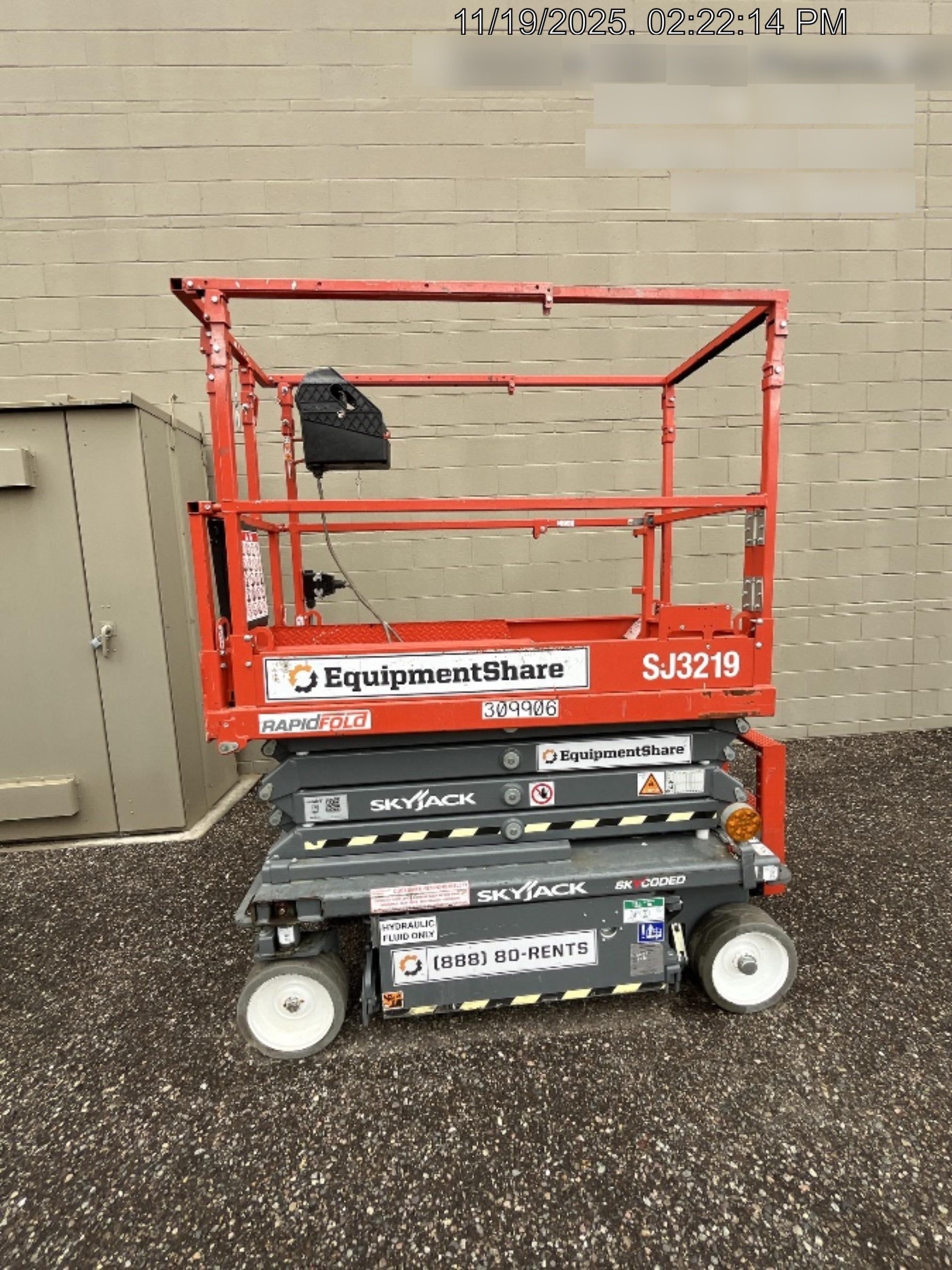 2023 SKYJACK SJ3219