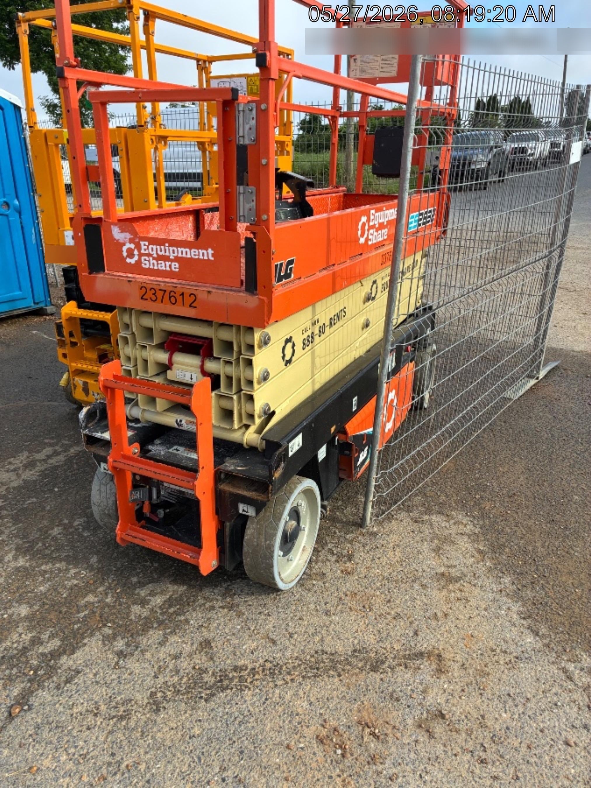 2022 JLG ES2632