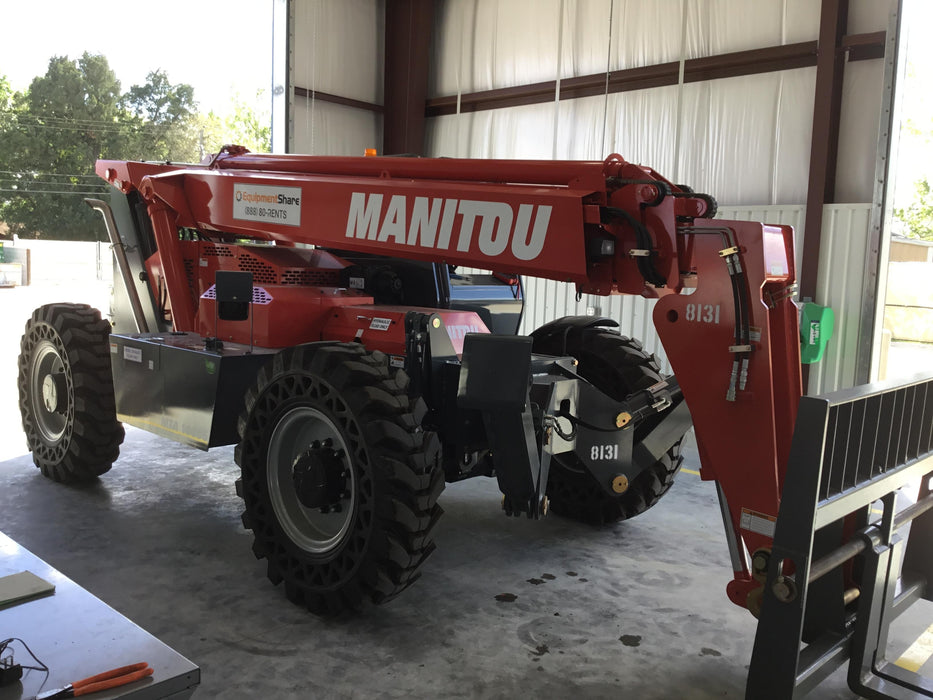 2018 Manitou MTA10055 Manitou MTA 10055 w/Cab/Heat/AC, Work Lights/Strobe, Aux Hyd, Solid Tires, Lift Hook, 66" Carriage, 60" Forks