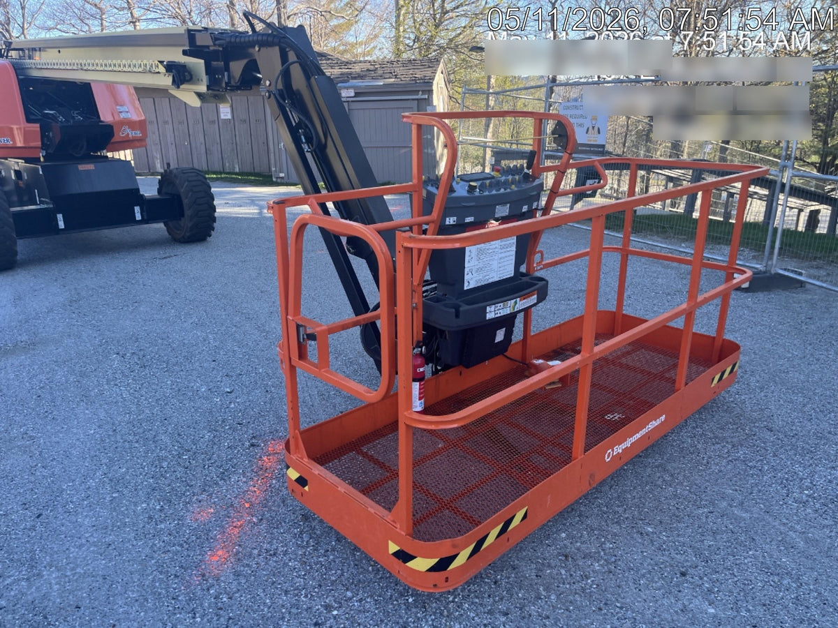 2025 JLG 660SJ