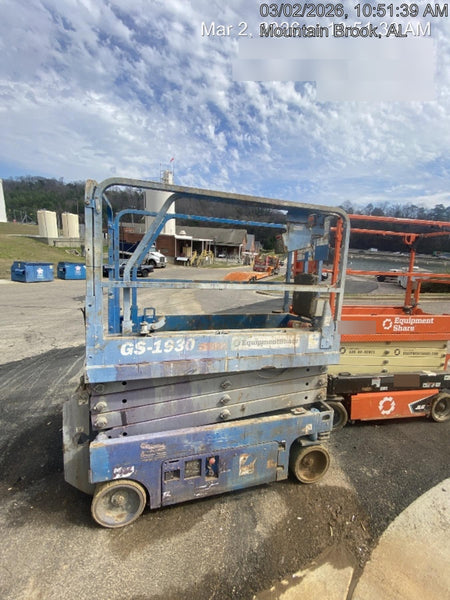 2019 Genie GS-1930 Fixed Rails with Chain Entry
