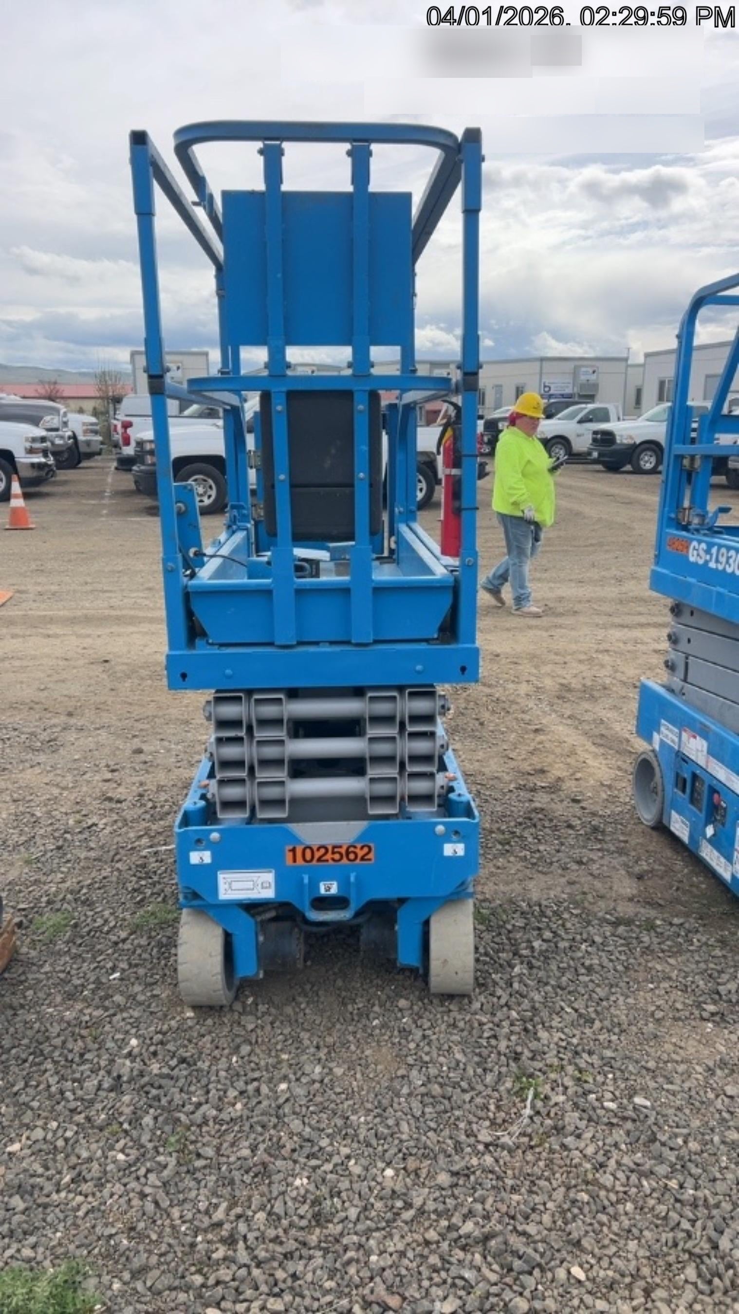 2020 Genie GS-1930 Solid Non Marking Tires, Beacon, Folding rails with half height swing gate, 800W Inverter