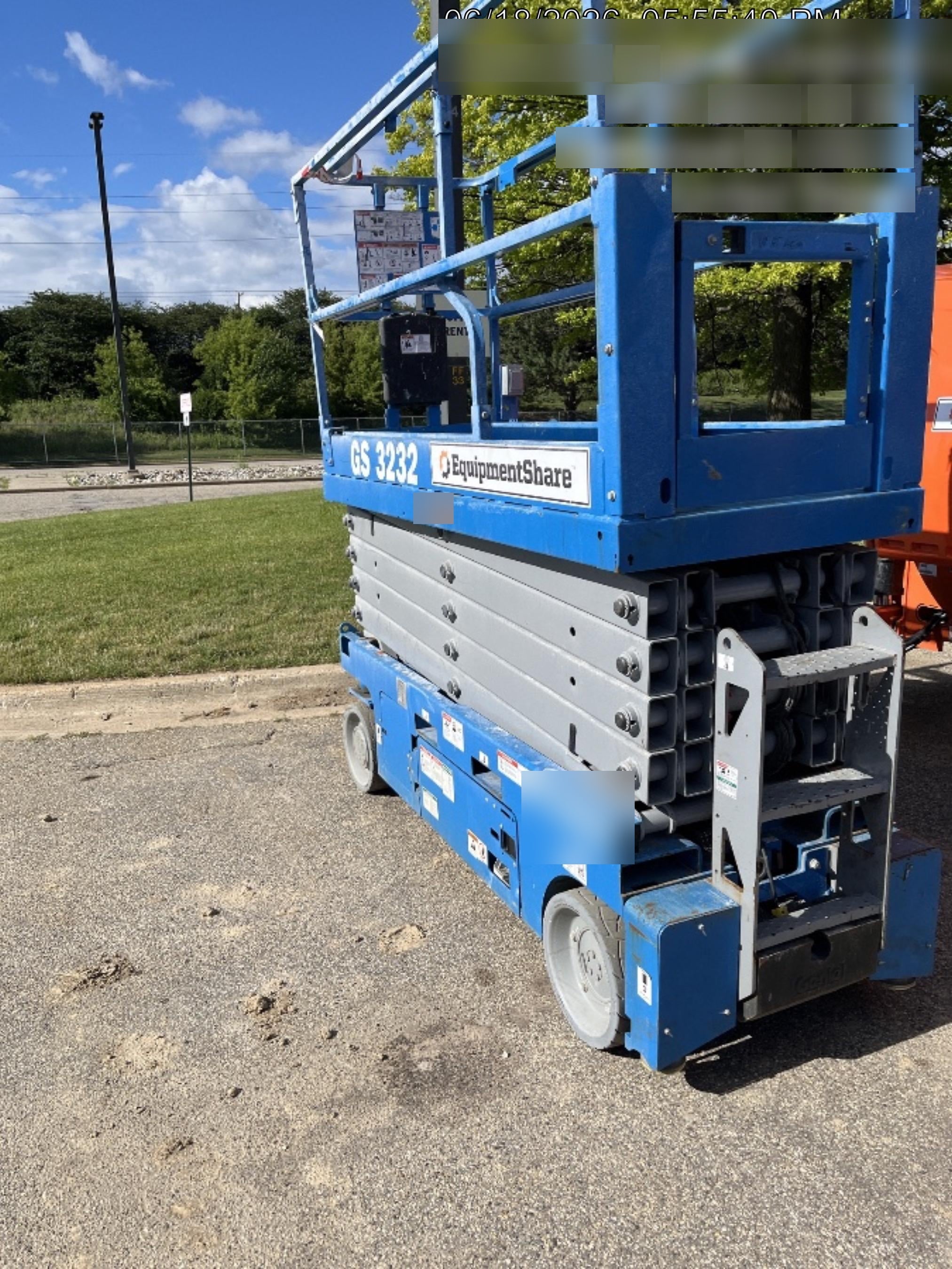 2022 GENIE GS-3232