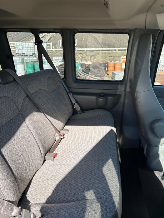 2025 CHEVROLET Express Van - Rental