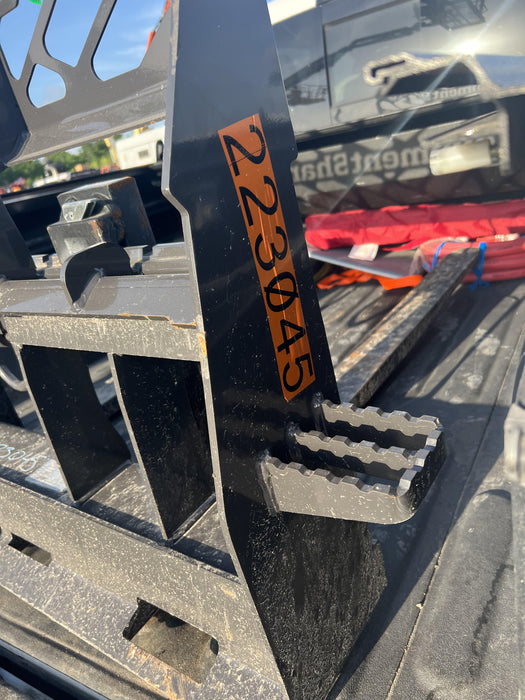 2022 PALADIN 48" Pallet Forks - Paladin