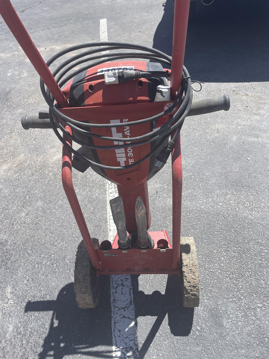 2021 HILTI TE 3000-AVR