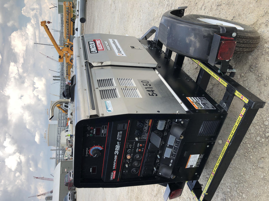 2019 Lincoln Electric Vantage 322 Welder Ready-Pak 3, Two wheel trailer, Fender and Light kit, Cable Rack
