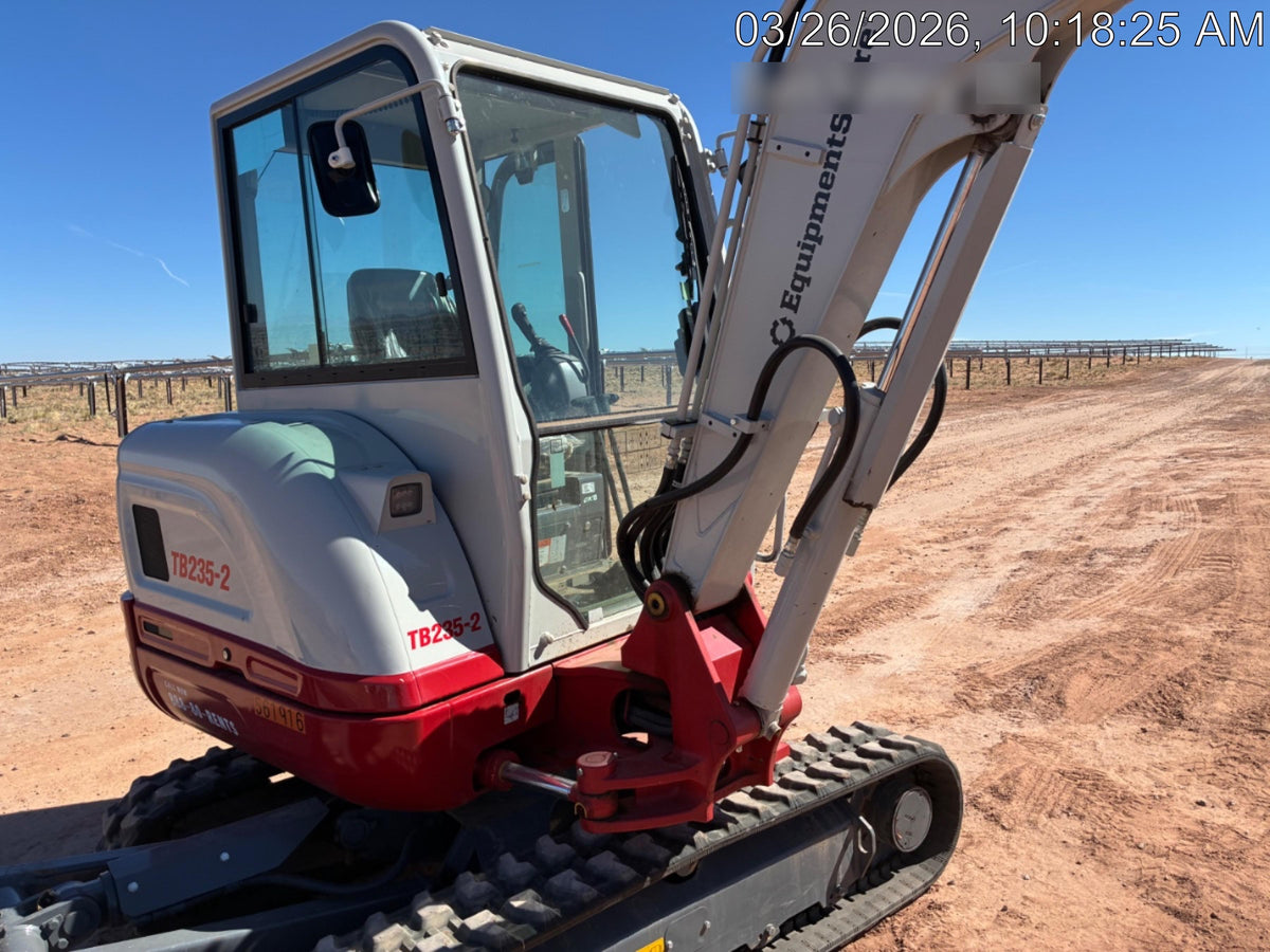 2025 TAKEUCHI TB235-2CR