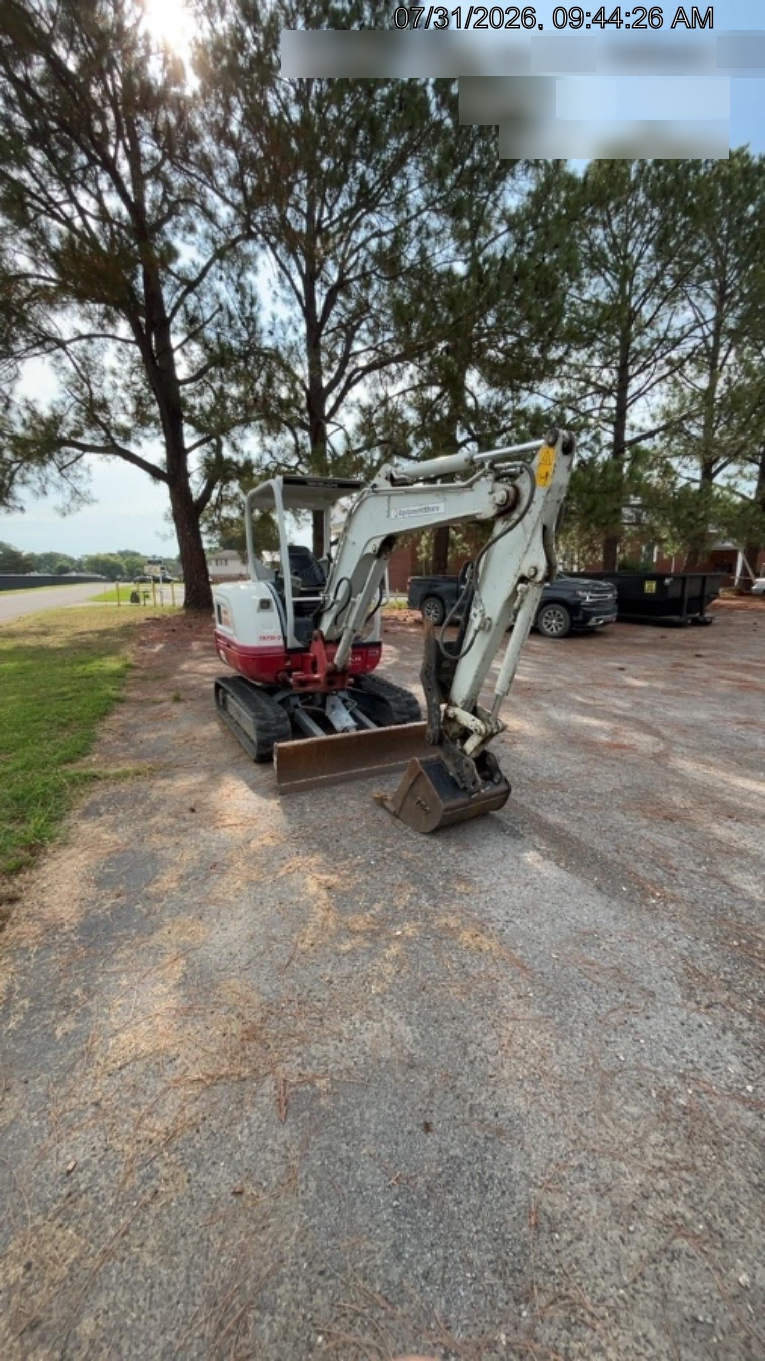 2022 TAKEUCHI TB235-2R