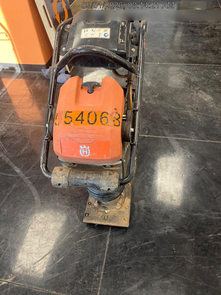 2025 HUSQVARNA LT6005