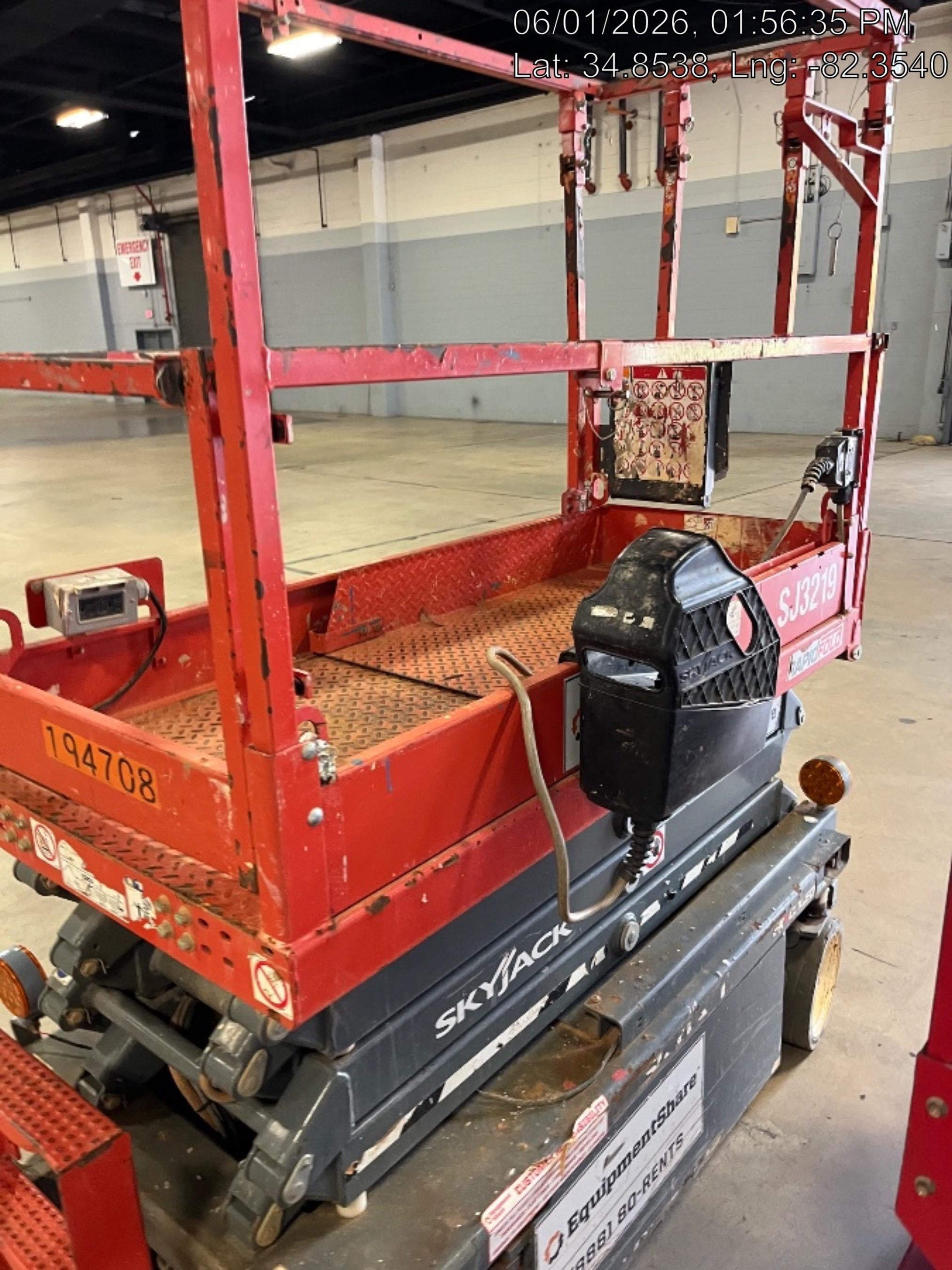 2021 SKYJACK SJ3219