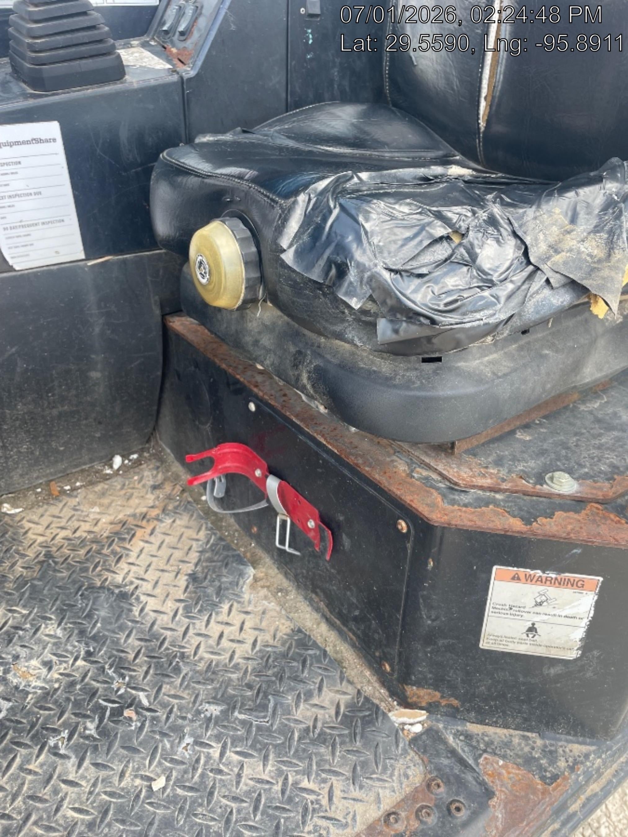 2017 GENIE GTH-1056
