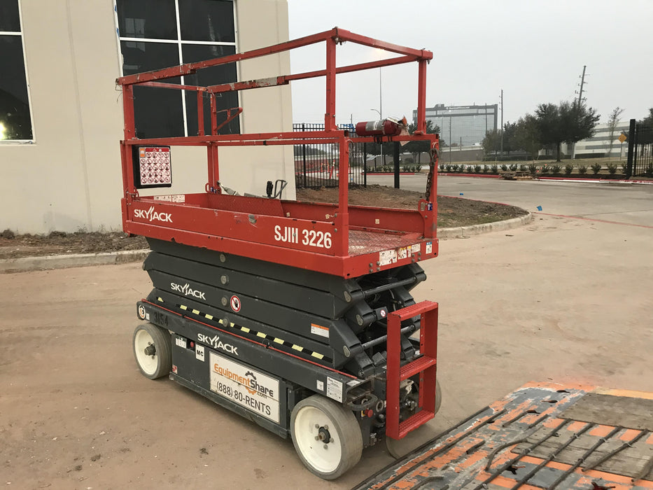 2017 SKYJACK SJIII-3226