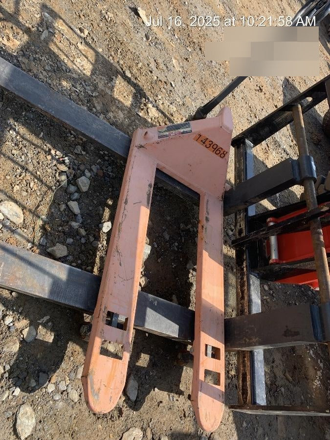 2021 HAUL MASTER 2.5 Ton Manual Pallet Jack
