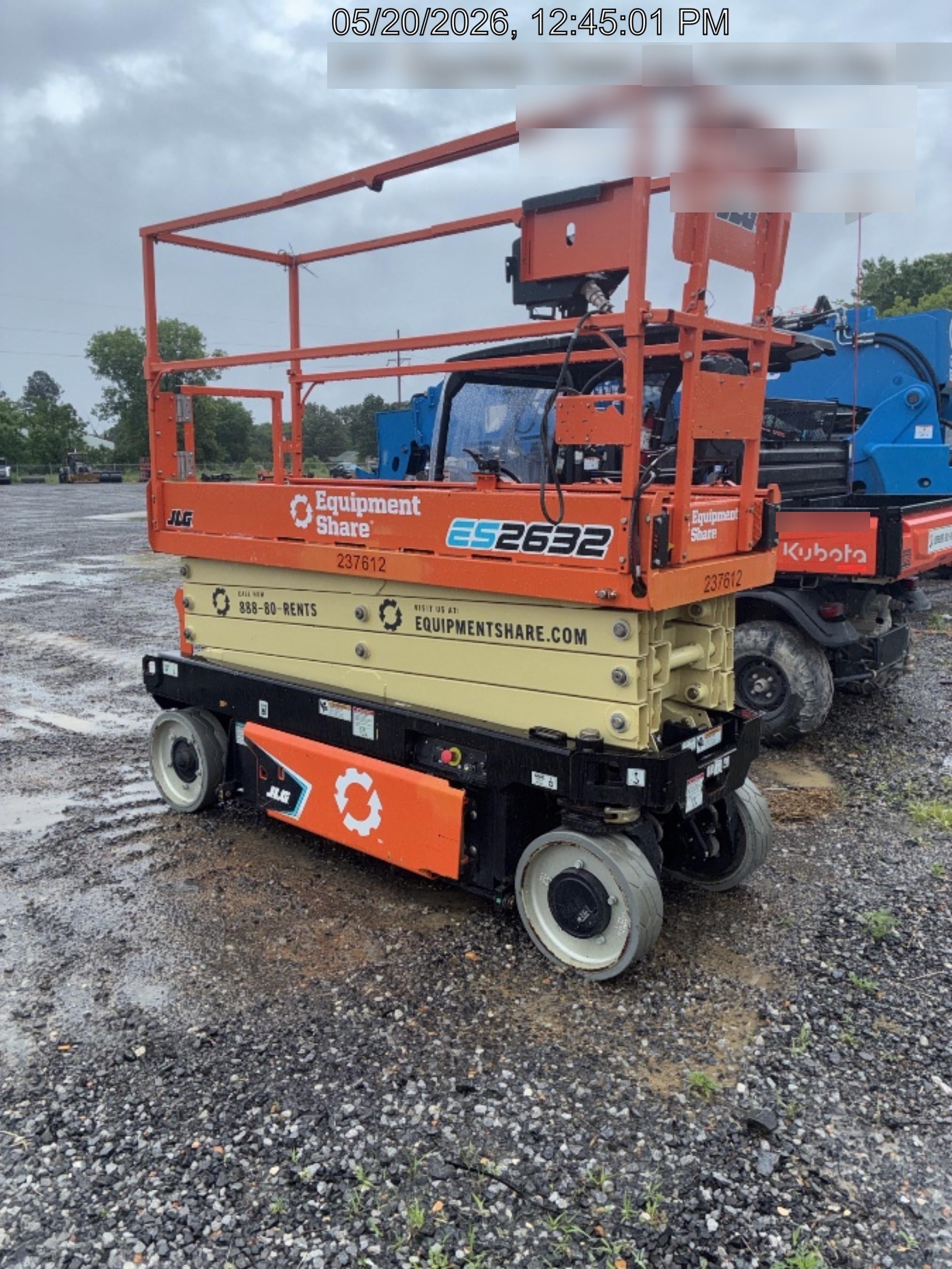 2022 JLG ES2632
