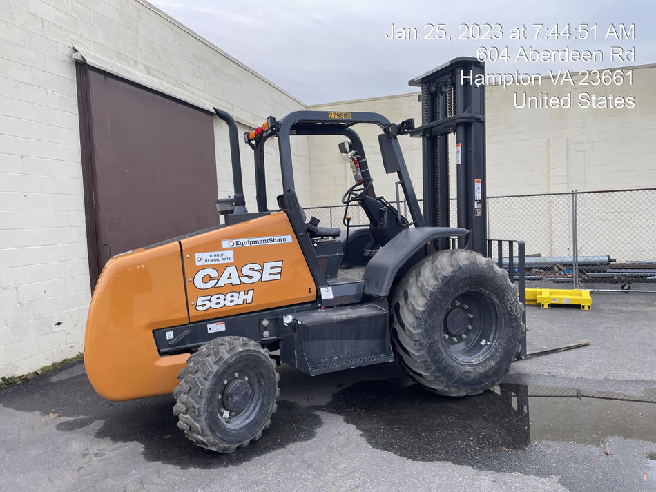 2023 CASE 588H