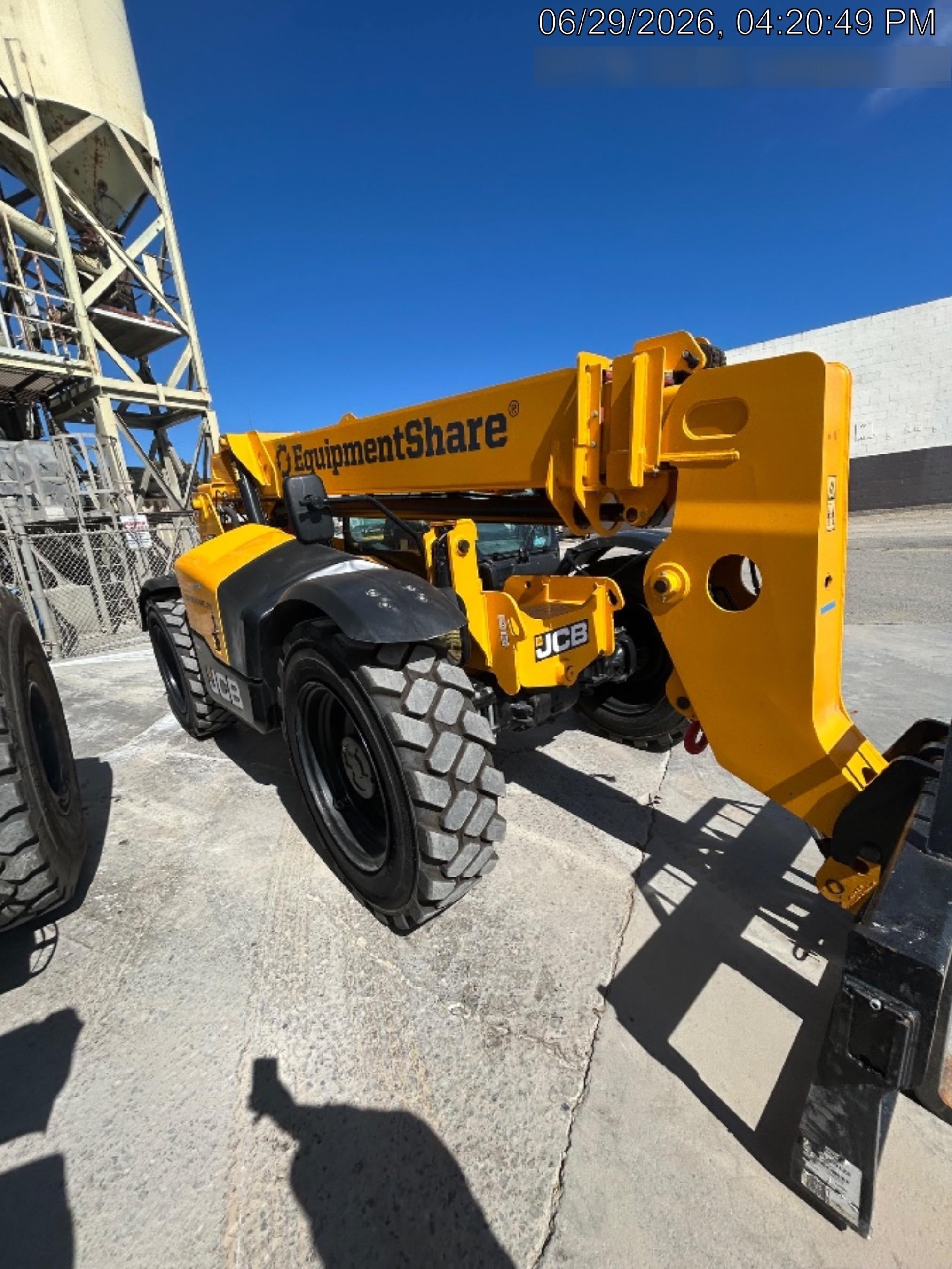 2025 JCB 509-42