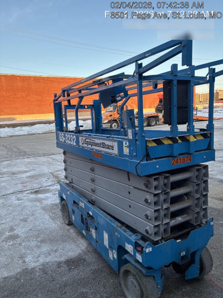 2022 GENIE GS-3232