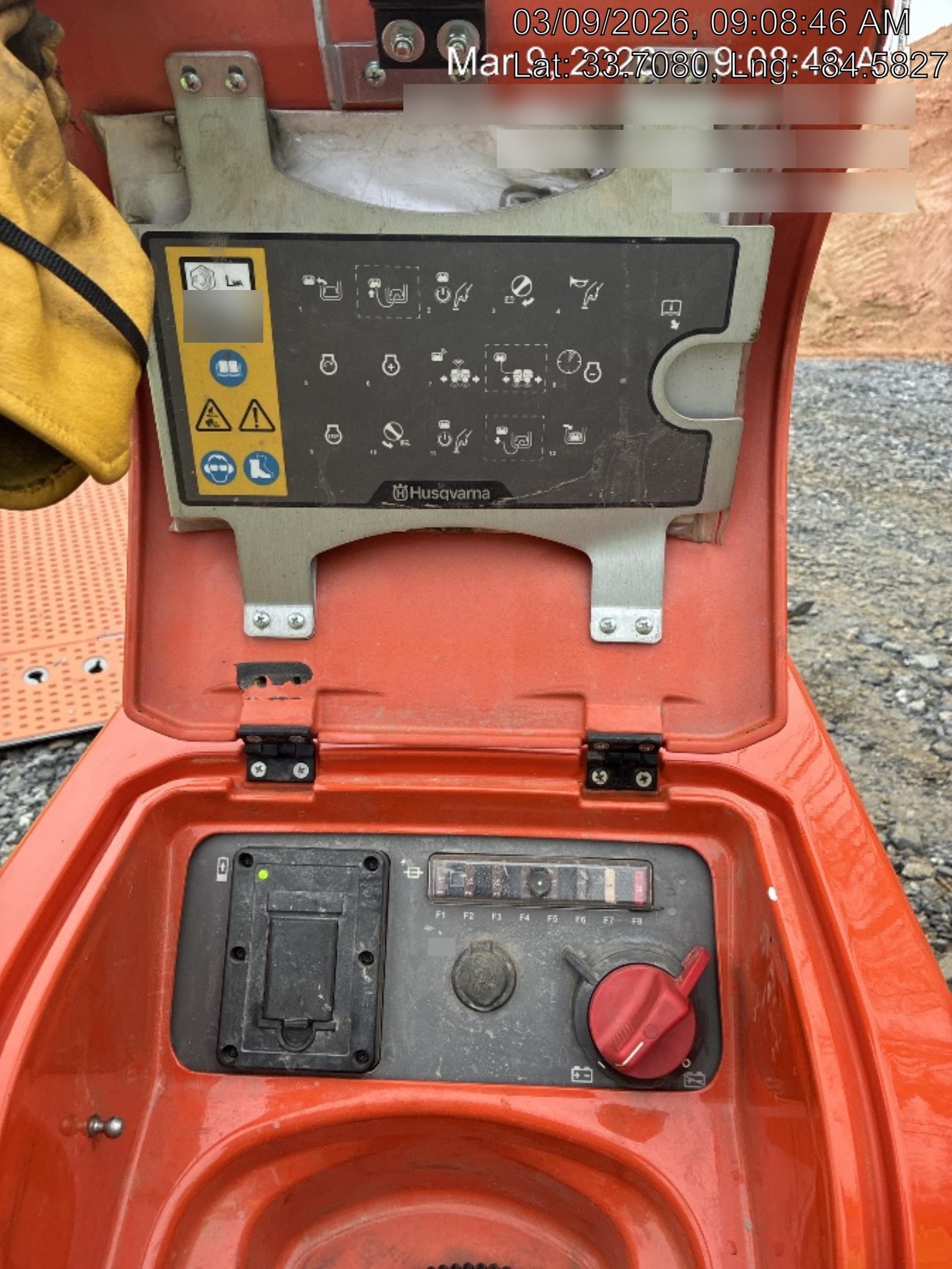 2025 HUSQVARNA LP9505