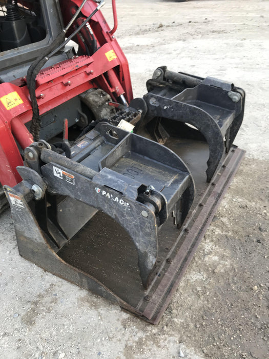 2020 PALADIN 72" Scrap Grapple Bucket - Paladin