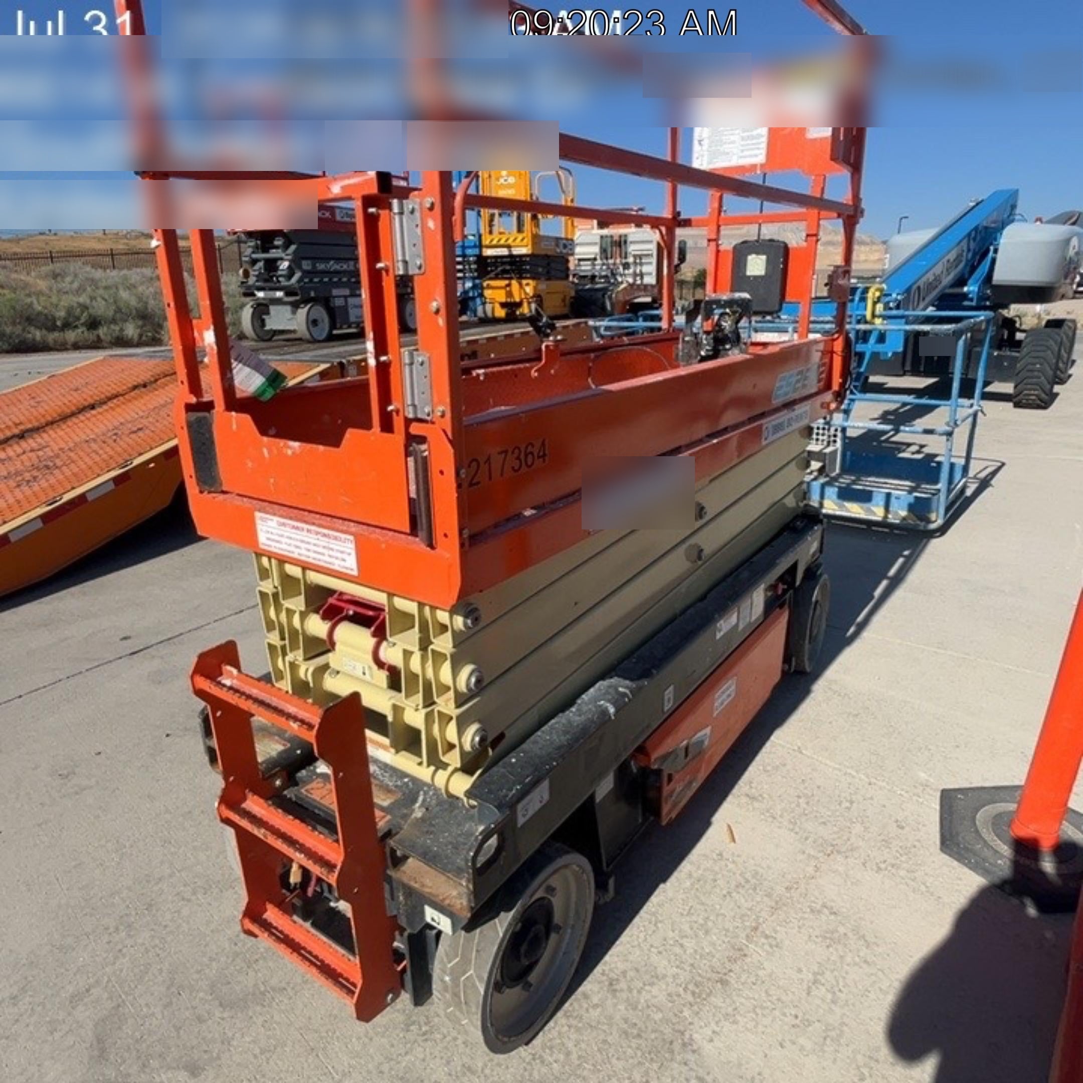 2022 JLG ES2632