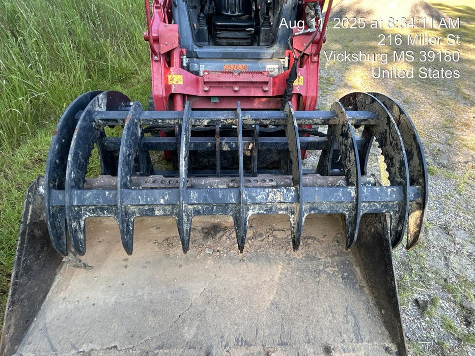 2025 PALADIN 76" Scrap Grapple Bucket - Paladin