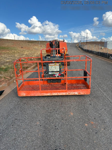 2020 JLG 660SJ
