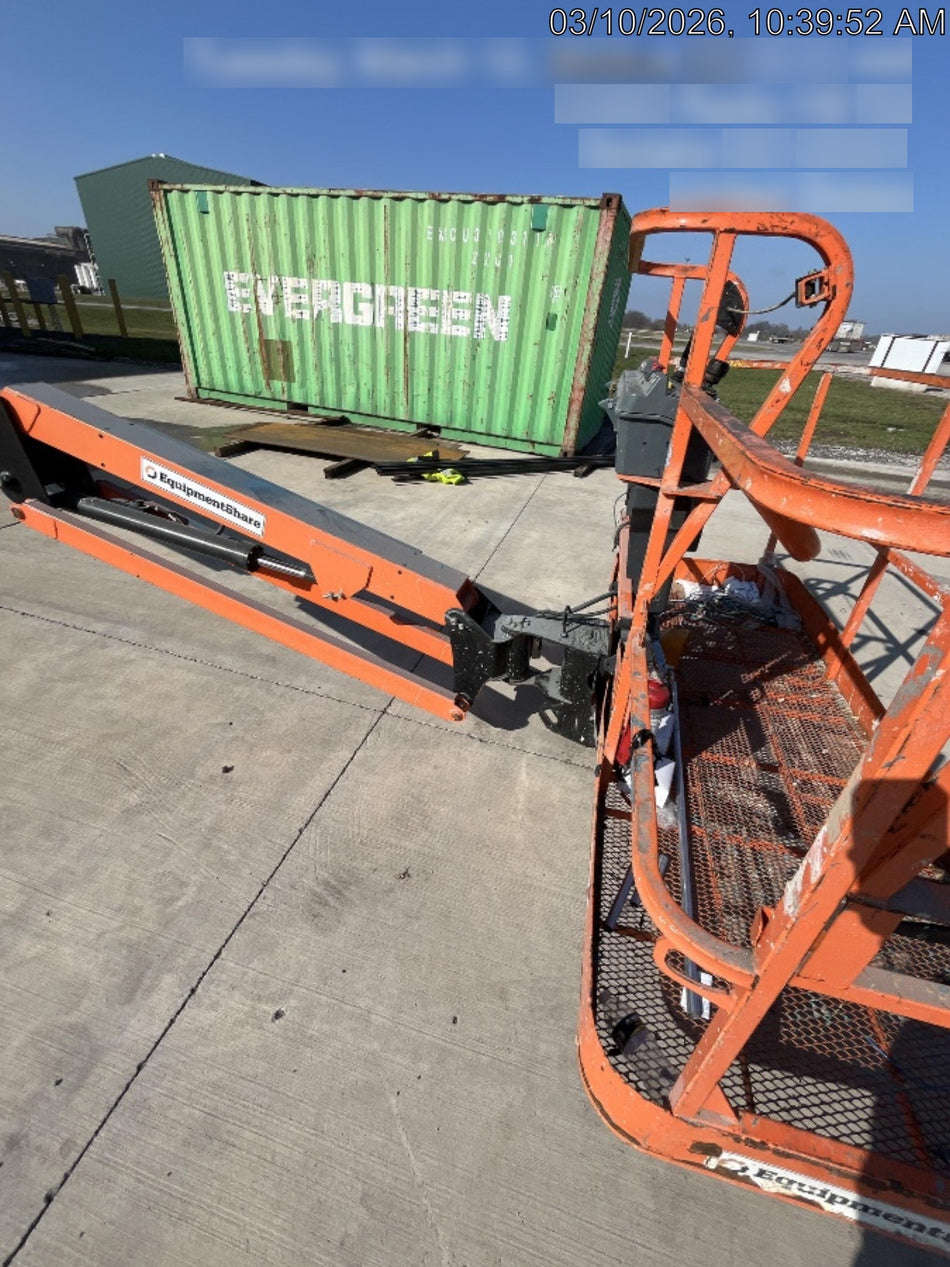 2019 JLG 460SJ