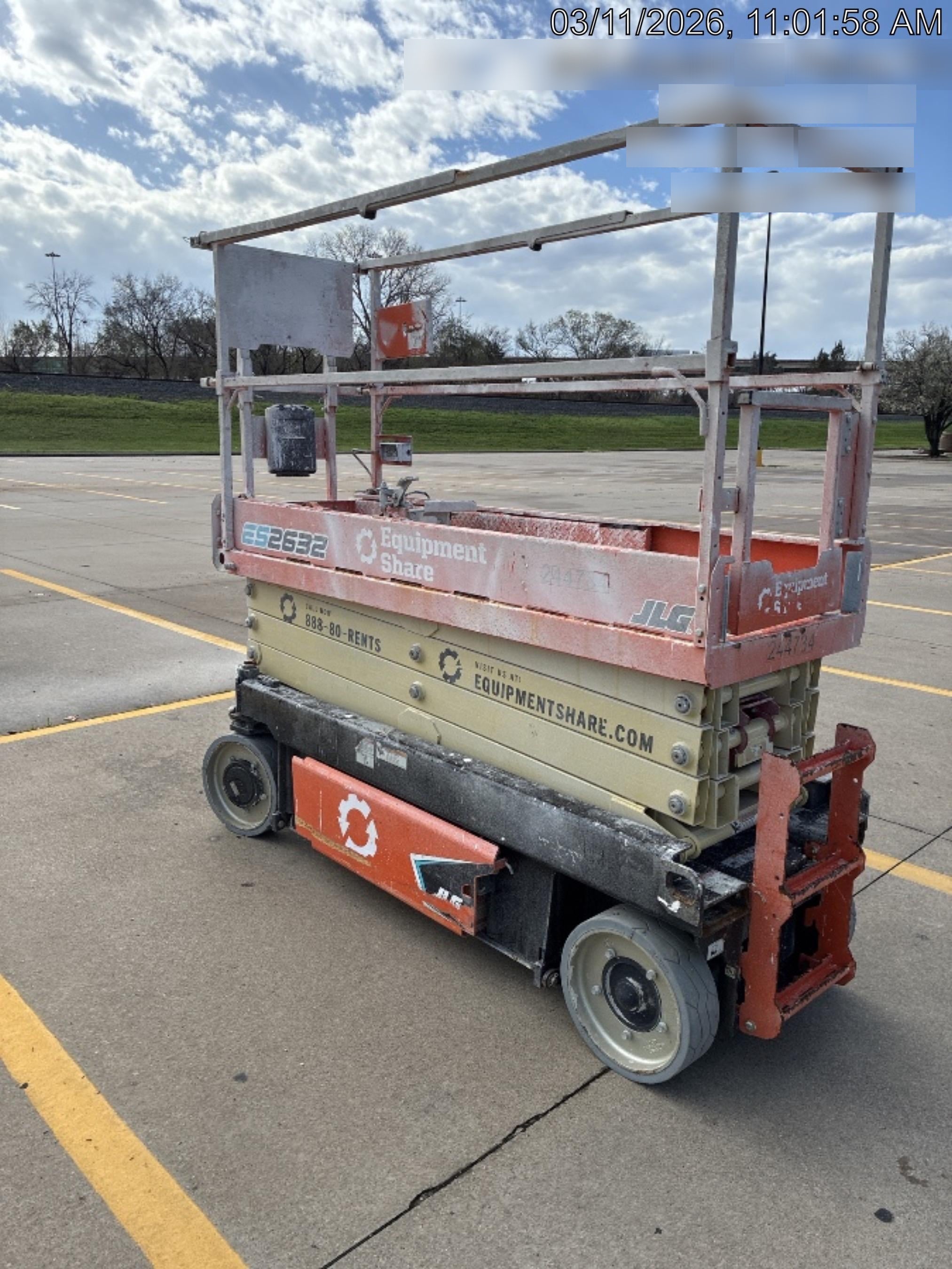 2022 JLG ES2632