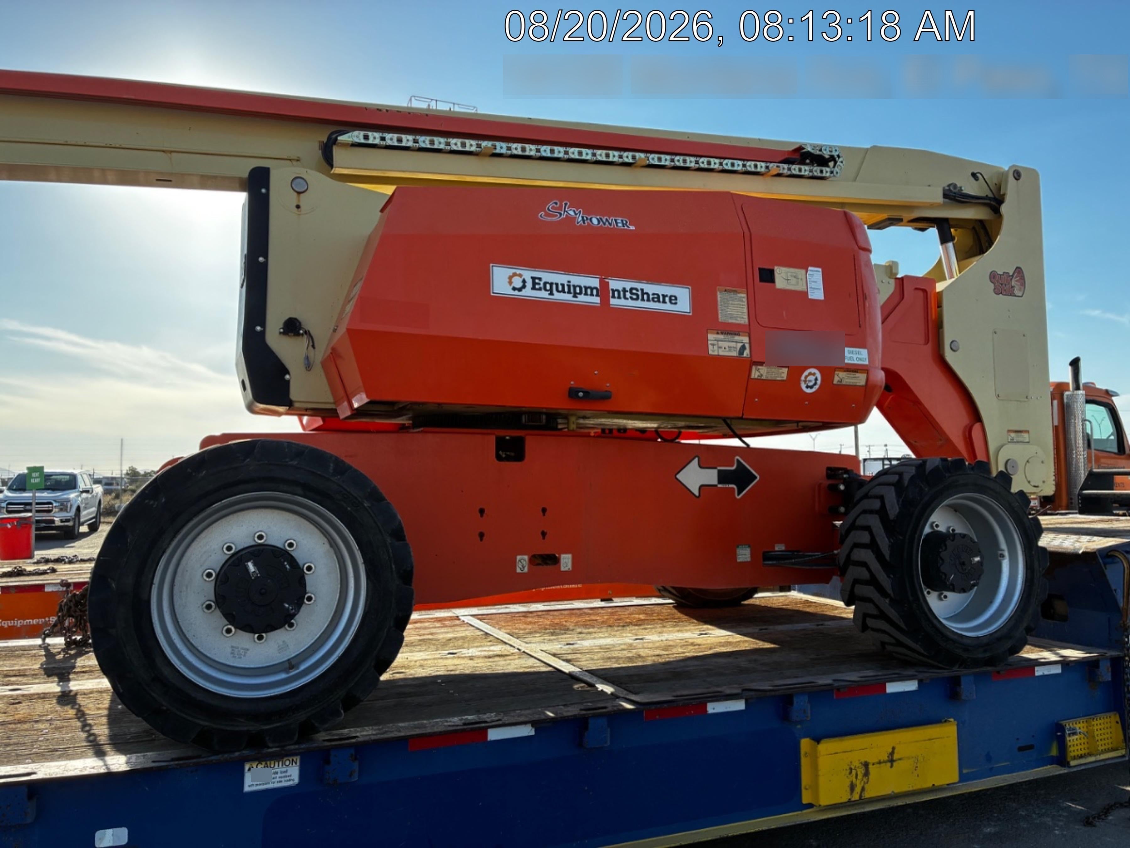 2019 JLG 800AJ