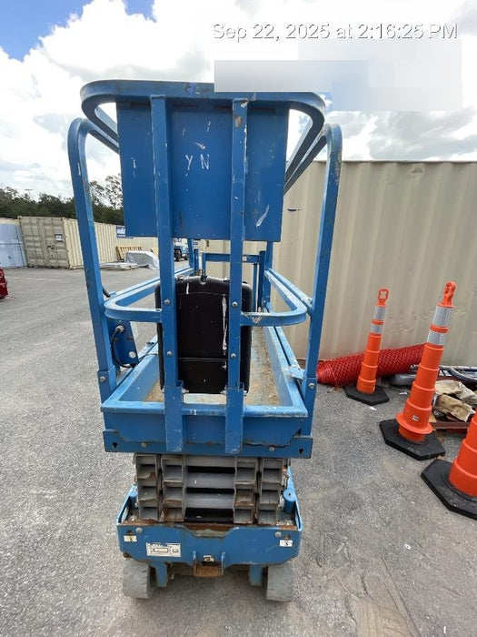 2020 Genie GS-1930 Solid Non Marking Tires, Beacon, Folding rails with half height swing gate