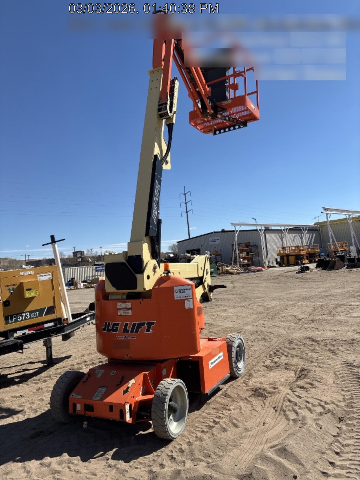 2019 JLG E400AJPN