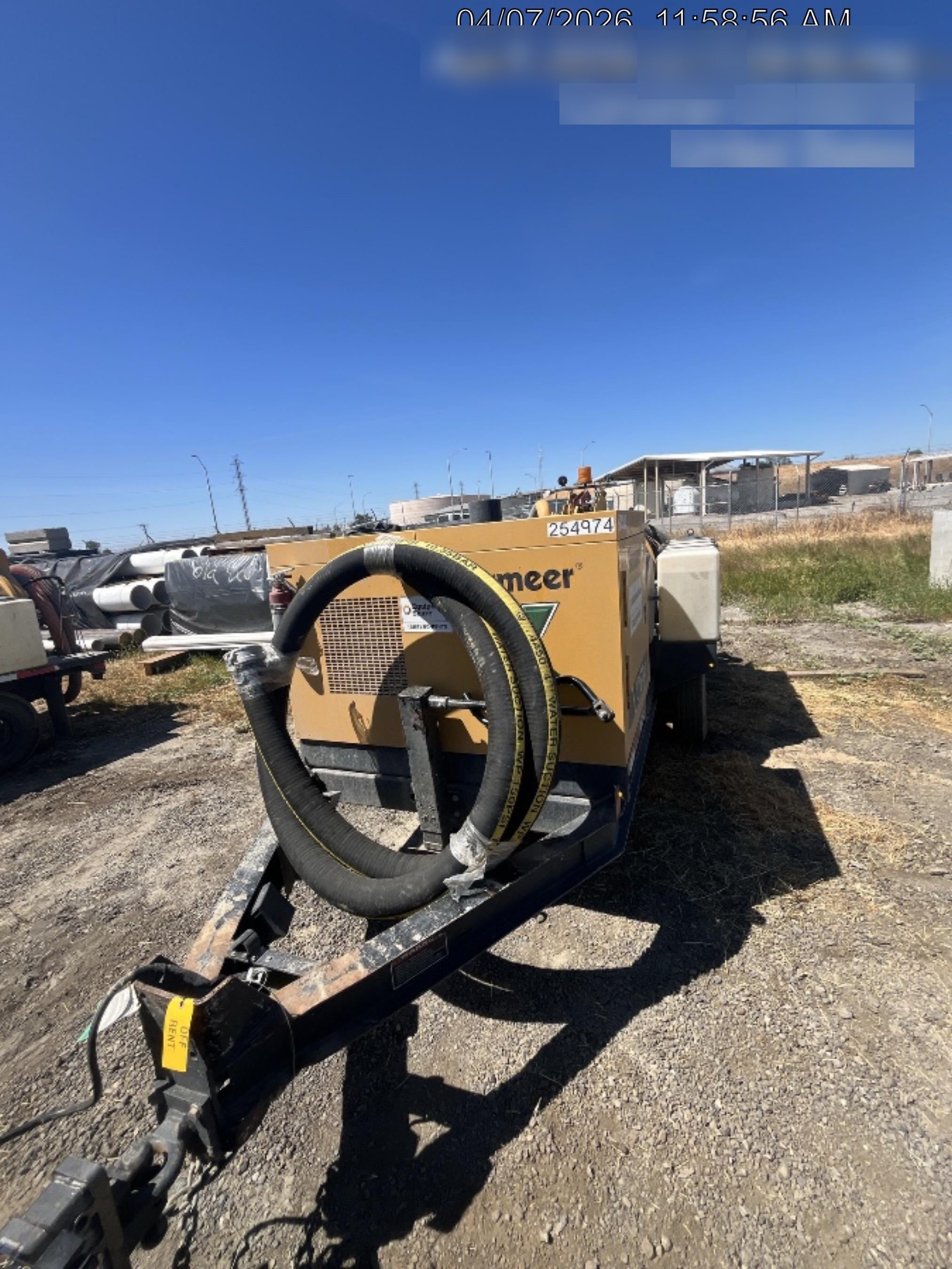 2022 VAC-TRON LP573XDT