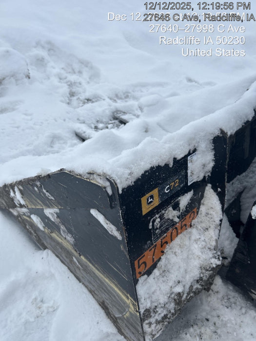 2025 JOHN DEERE 72" Skid Loader Bucket - John Deere C72