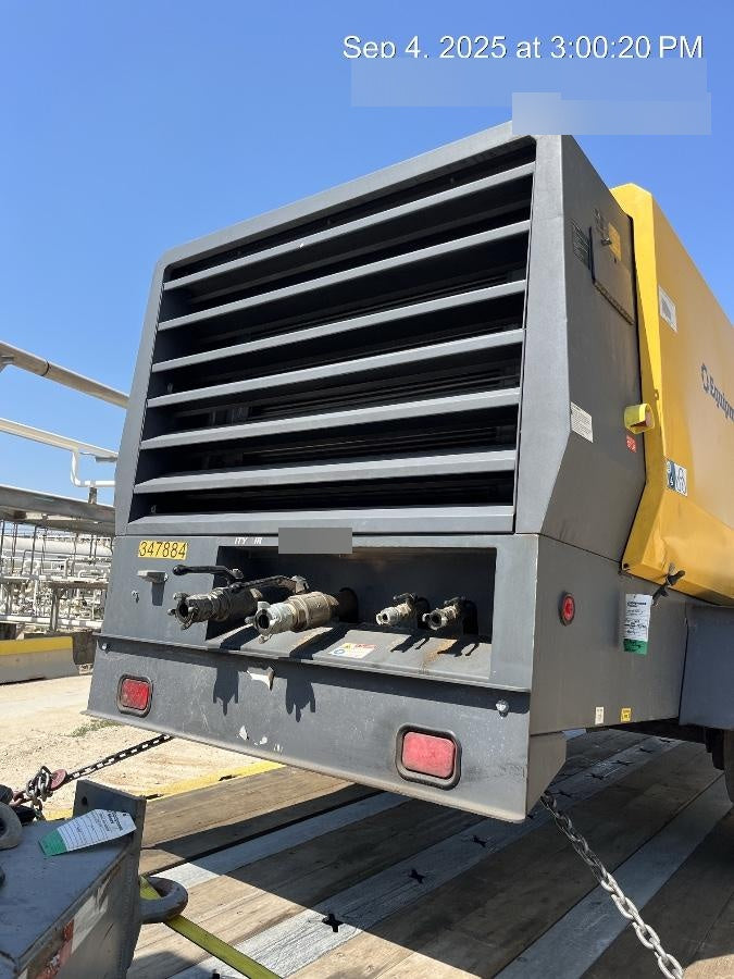 2023 ATLAS COPCO XAS 900