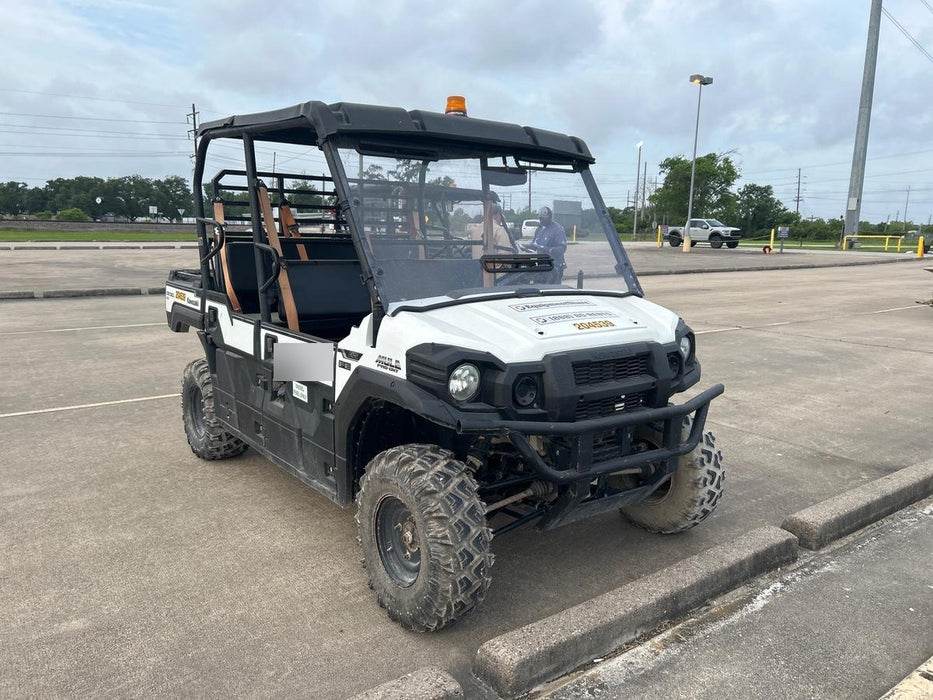 2022 Kawasaki Mule PRO-DXT Standard Options, Backup Alarm, Beacon, Plastic Hard Top, Poly Windshield, Horn Kit