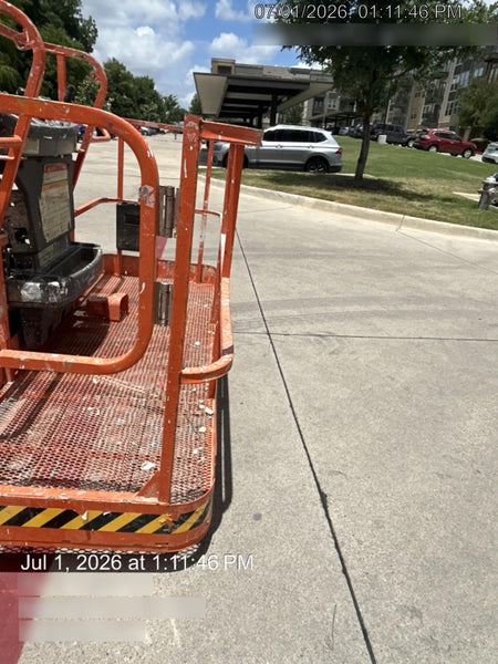 2022 JLG 860SJ