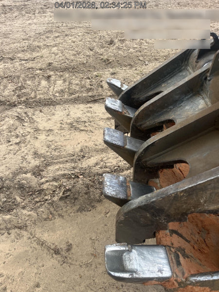 2022 CASE CX145D SR